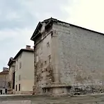 Forum *