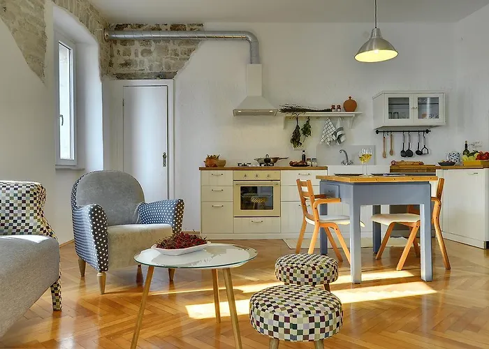 Forum Appartement Pula