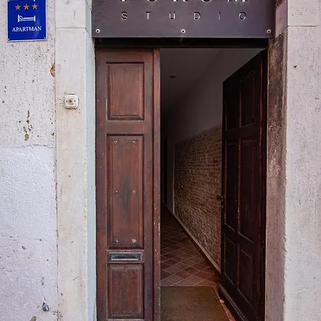 Apartments Forum *