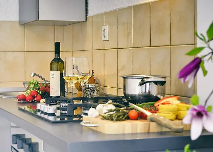 Apartments Forum * Pula